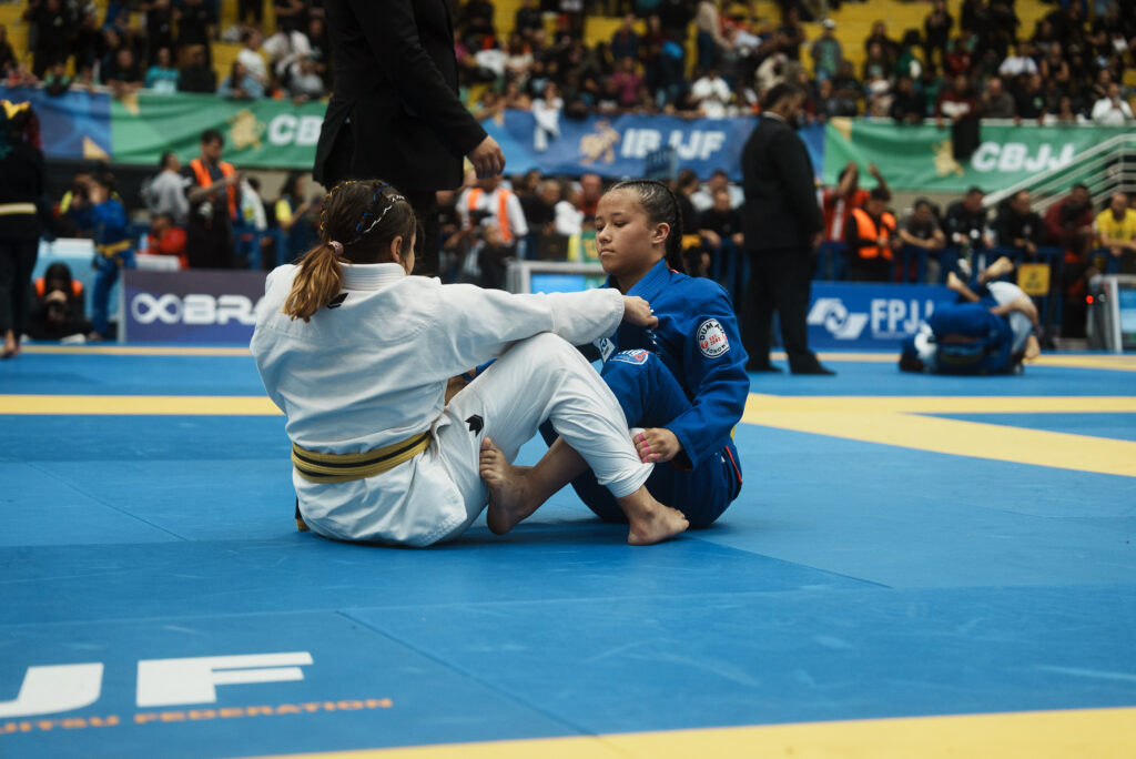 Atleta radicada no Japão veio ao país exclusivamente para o lutar o Brasileiro Kids da CBJJ, em São Paulo.