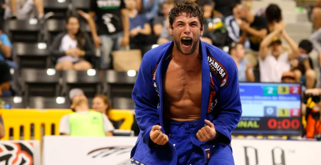 Marcus 'Buchecha' em uma de suas glórias em mundiais de kimono da IBJJF.